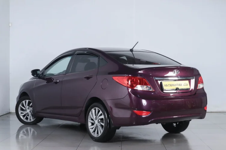 Hyundai Solaris 4 из 6
