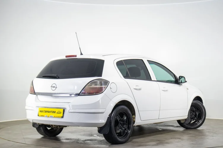 Opel Astra 4 из 6