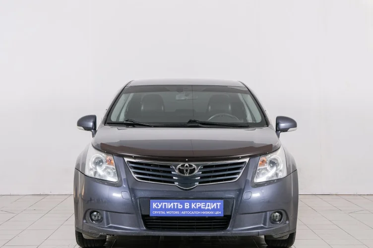 Toyota Avensis 2 из 6