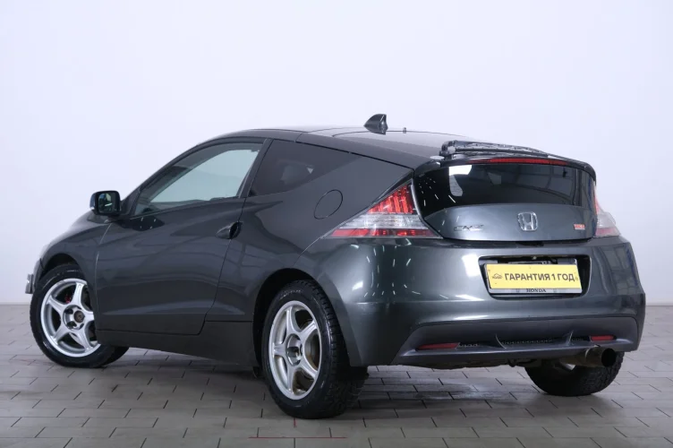 Honda CR-Z 4 из 6