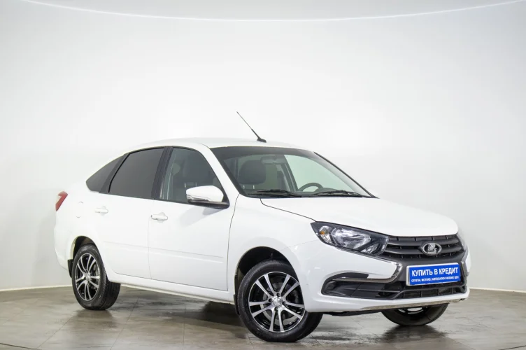 ВАЗ (LADA) Granta 1 из 6