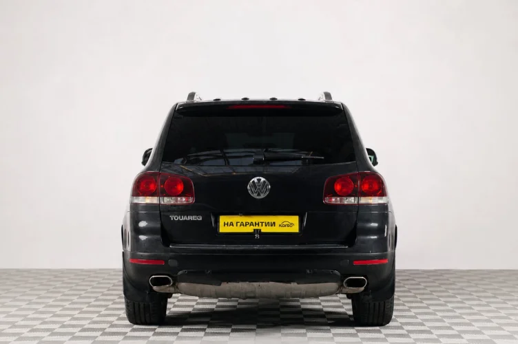 Volkswagen Touareg 5 из 6