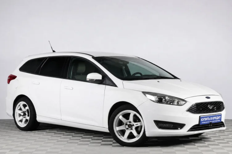 Ford Focus 1 из 6