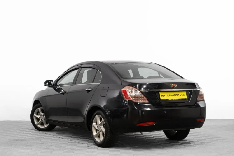 Geely Emgrand EC7 6 из 6