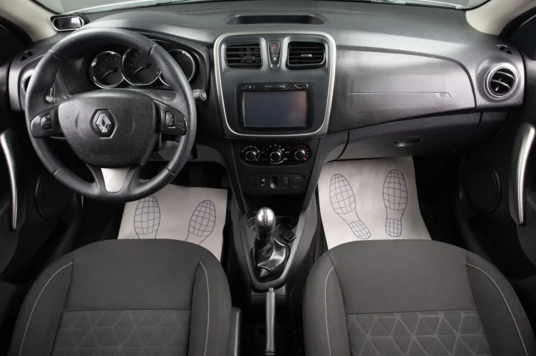 Renault Sandero Stepway 7 из 19