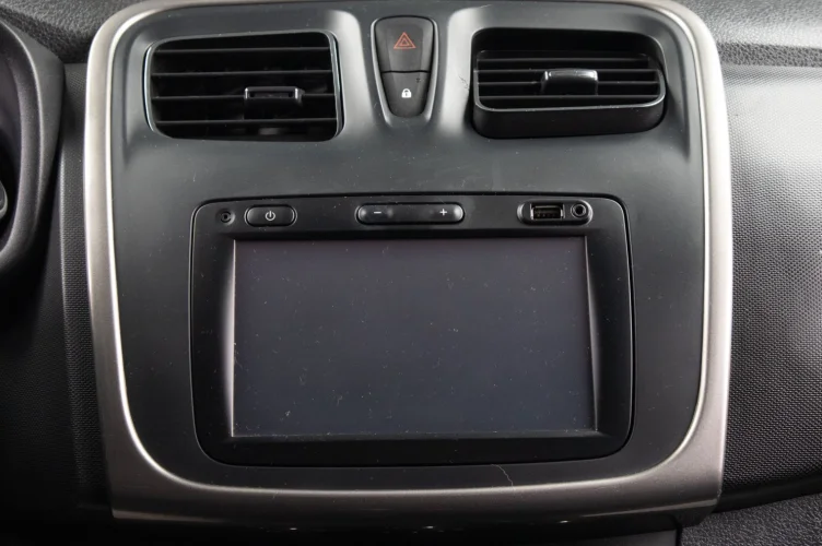 Renault Sandero Stepway 13 из 19