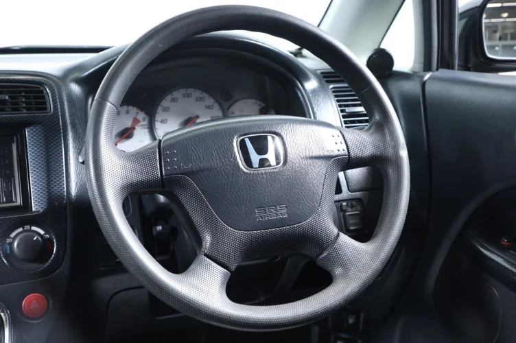 Honda Stream 11 из 16