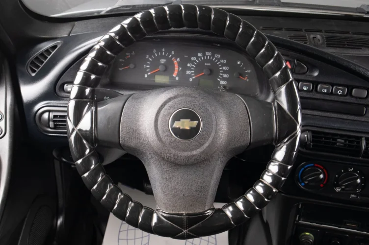 Chevrolet Niva 9 из 16