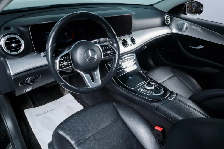 Mercedes-Benz E-класс 7 из 17