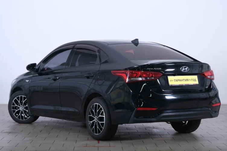 Hyundai Solaris 4 из 6