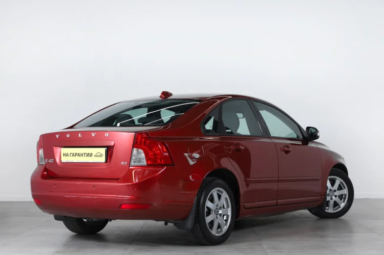 Volvo S40 6 из 6