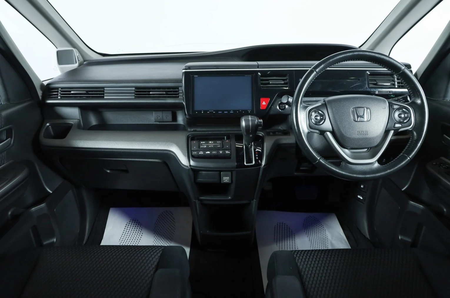 Honda Stepwgn Spada 8 из 17