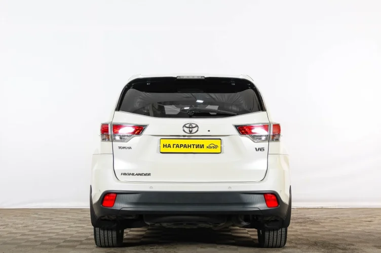 Toyota Highlander 5 из 6
