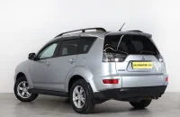 Mitsubishi Outlander 4 из 16