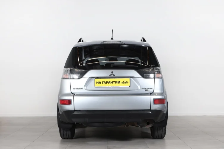 Mitsubishi Outlander 5 из 6