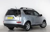Mitsubishi Outlander 6 из 16