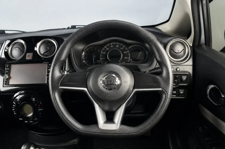 Nissan Note 10 из 16