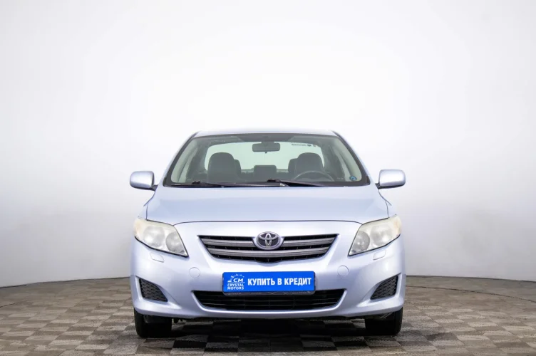 Toyota Corolla 2 из 6