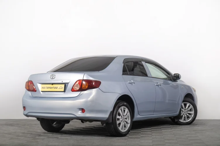 Toyota Corolla 6 из 6