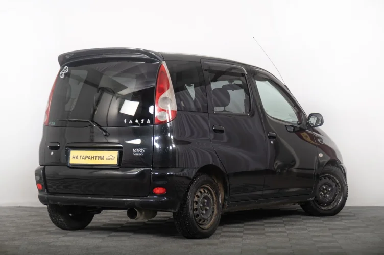 Toyota Funcargo 6 из 6
