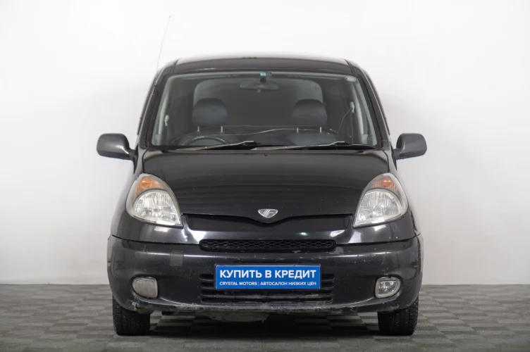 Toyota Funcargo 3 из 6