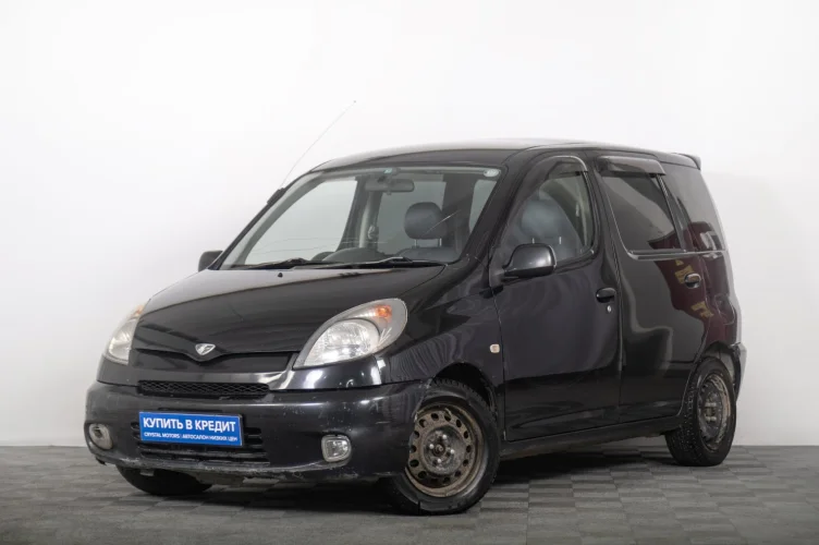 Toyota Funcargo 2 из 6