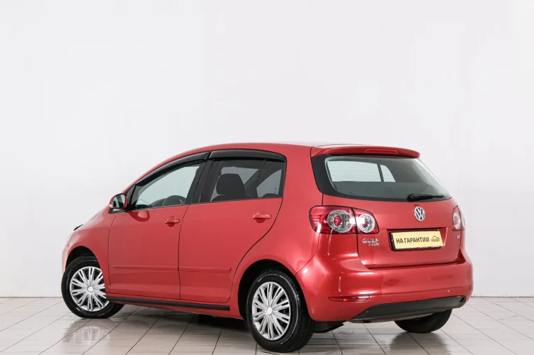 Volkswagen Golf 4 из 6