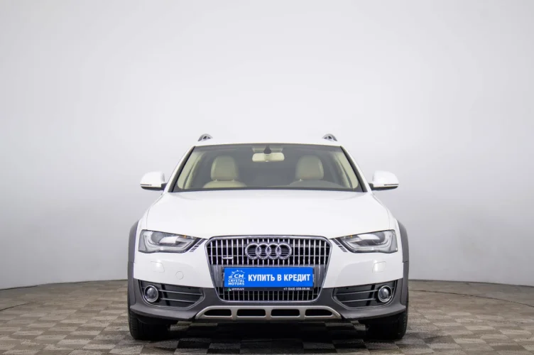 Audi A4 Allroad Quattro 2 из 6