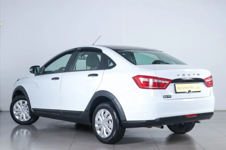 ВАЗ (LADA) Vesta 4 из 6