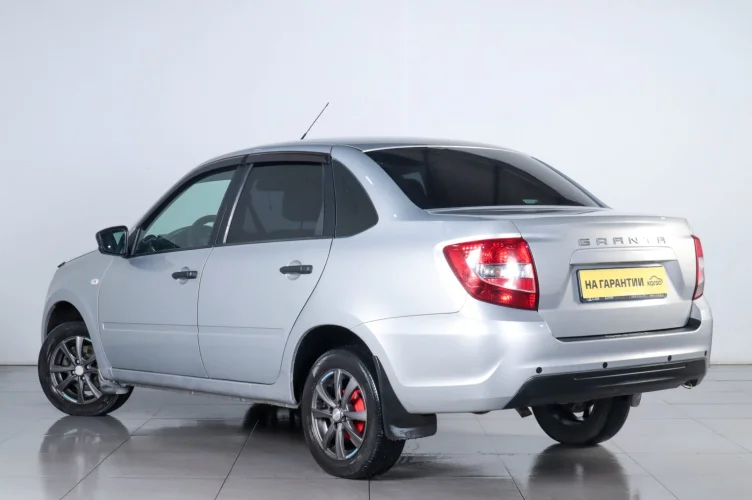 ВАЗ (LADA) Granta 4 из 6