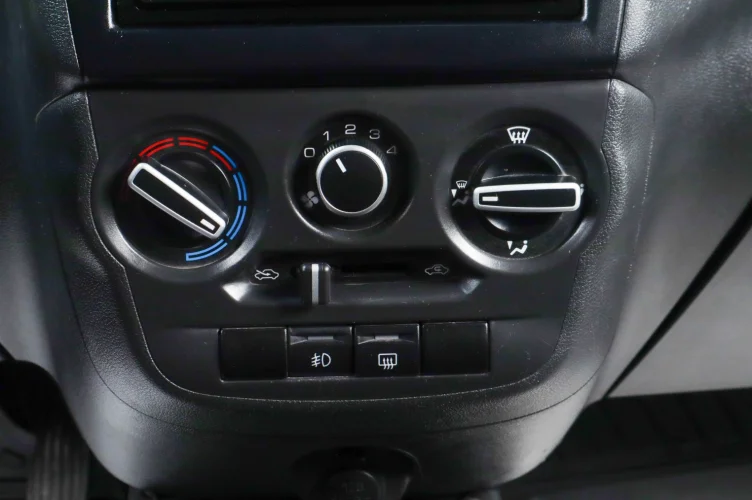 ВАЗ (LADA) Granta 11 из 14
