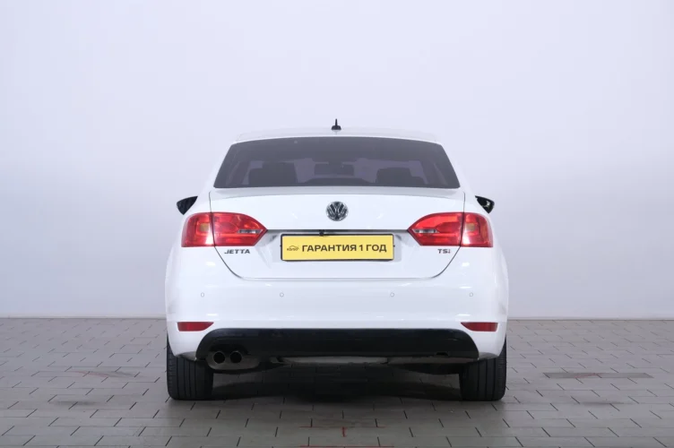 Volkswagen Jetta 5 из 6