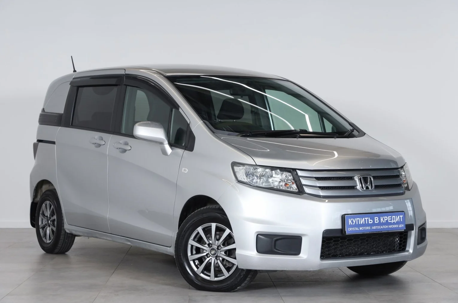 Honda Freed 1 из 16