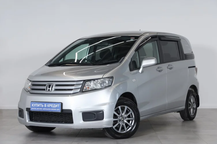 Honda Freed 3 из 6