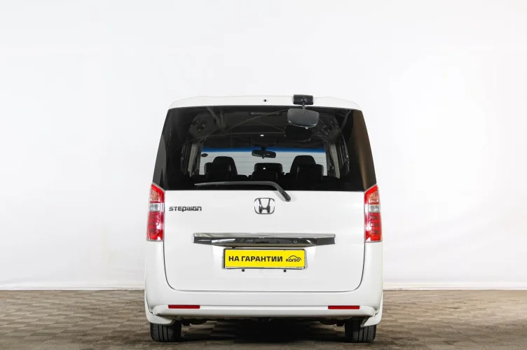Honda Stepwgn 5 из 6