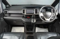 Honda Stepwgn 13 из 18