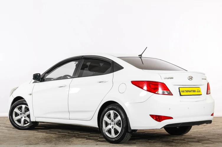Hyundai Solaris 4 из 6