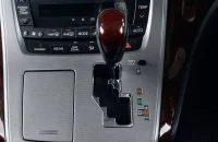 Toyota Alphard 14 из 16