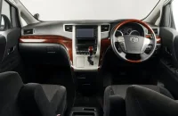 Toyota Alphard 9 из 16