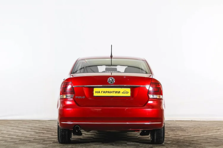 Volkswagen Polo 5 из 6