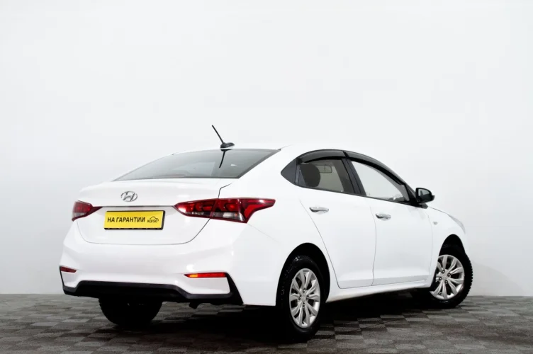 Hyundai Solaris 4 из 6