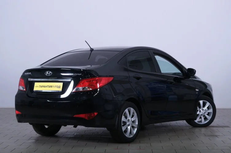 Hyundai Solaris 6 из 6