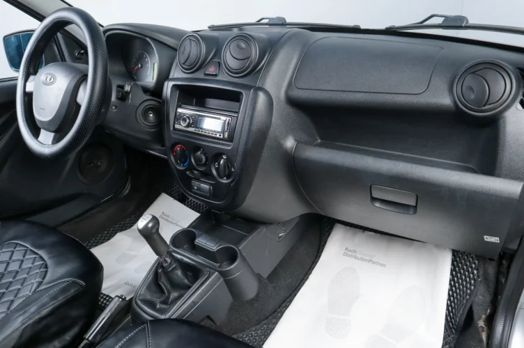 ВАЗ (LADA) Granta 13 из 15