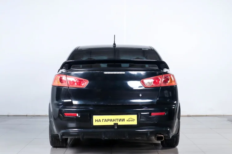 Mitsubishi Lancer 5 из 6