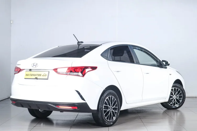 Hyundai Solaris 6 из 6