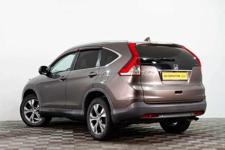 Honda CR-V 6 из 6