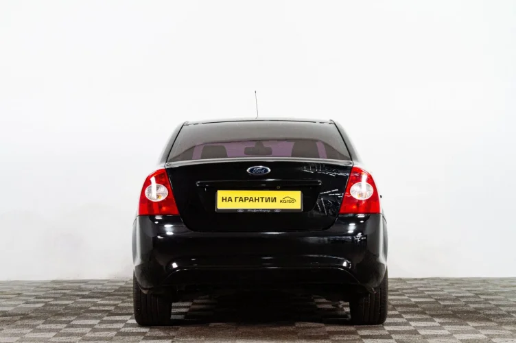 Ford Focus 5 из 6