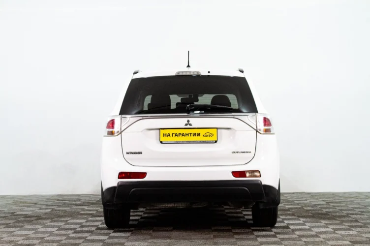 Mitsubishi Outlander 5 из 6
