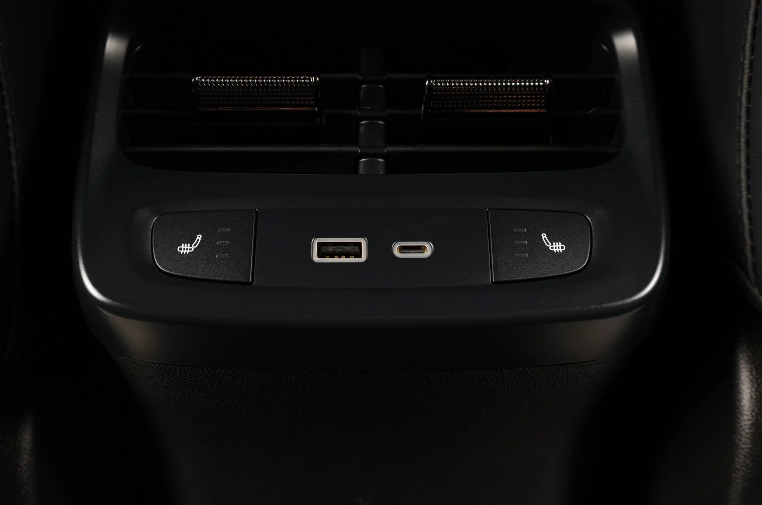 Omoda C7 20 из 20