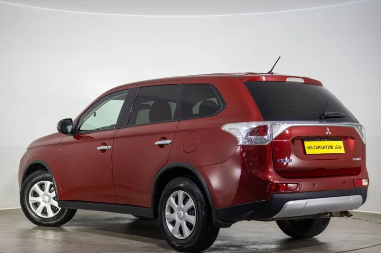 Mitsubishi Outlander 6 из 6